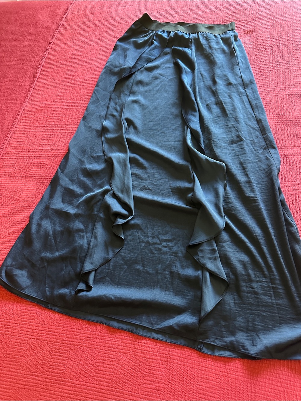 BCBGMaxAzria Navy Ruffle-Panel Maxi Skirt